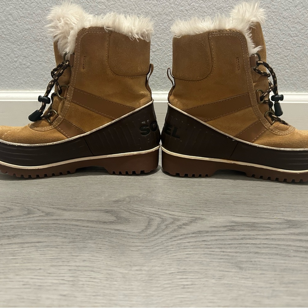 Sorel children’s Tan Winter Boots size 3
